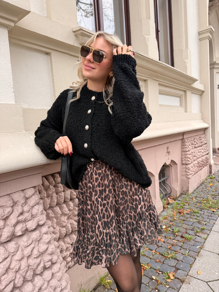 Kurzer Oversize Cardigan mit goldenen Manschettenknöpfen Claire (Teddystoff)