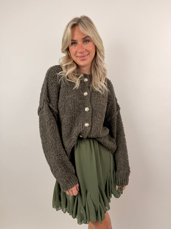 Kurzer Oversize Cardigan mit goldenen Manschettenknöpfen Claire (Teddystoff)