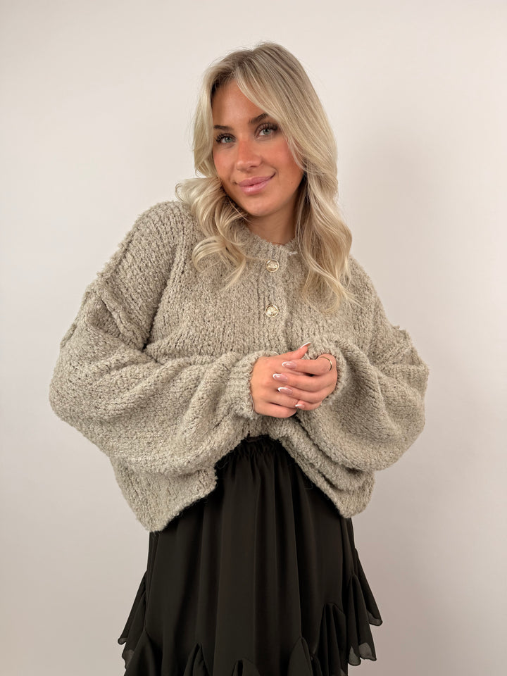 Kurzer Oversize Cardigan mit goldenen Manschettenknöpfen Claire (Teddystoff)