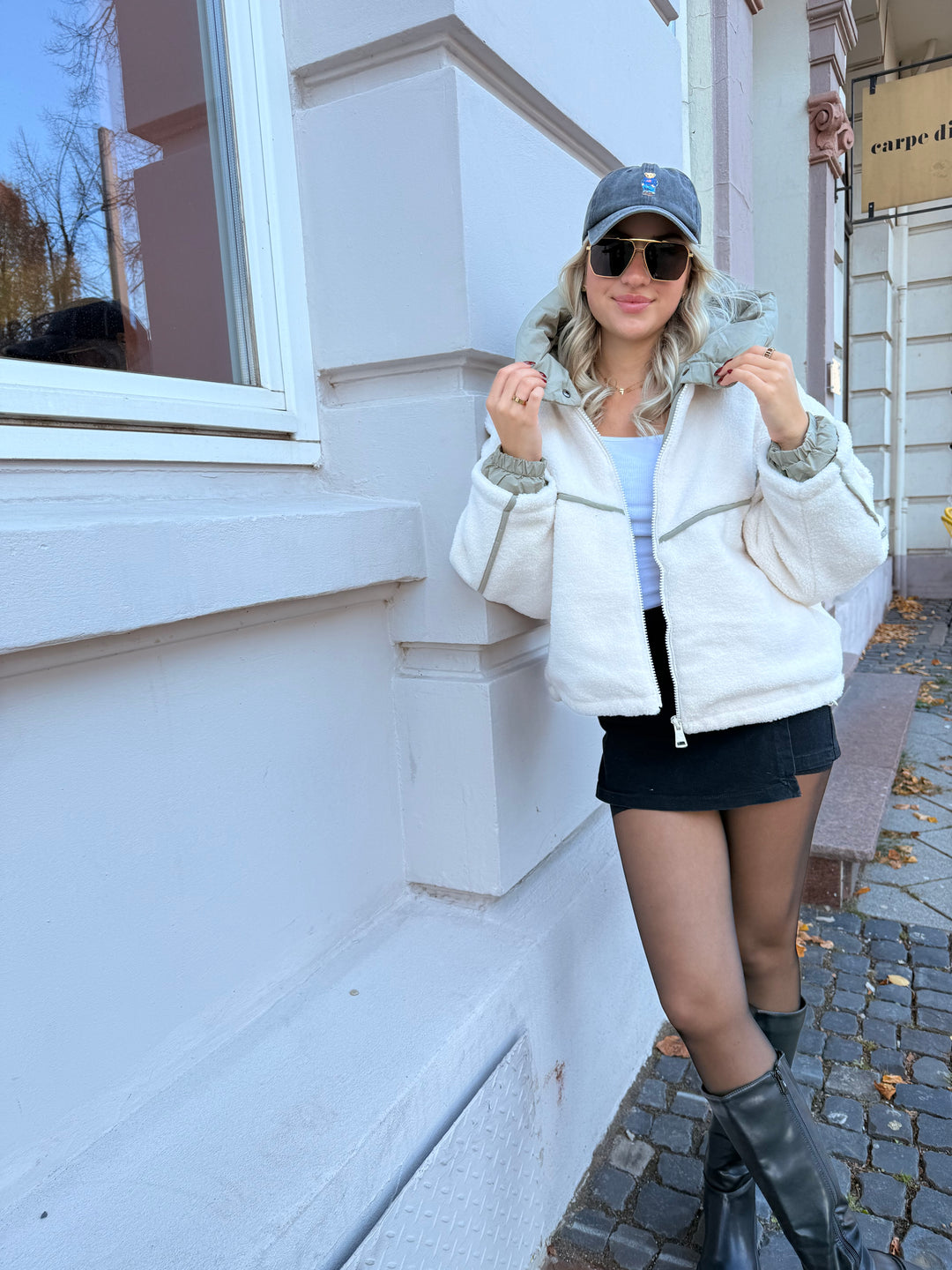 Teddyjacke mit abnehmbarer Kapuze