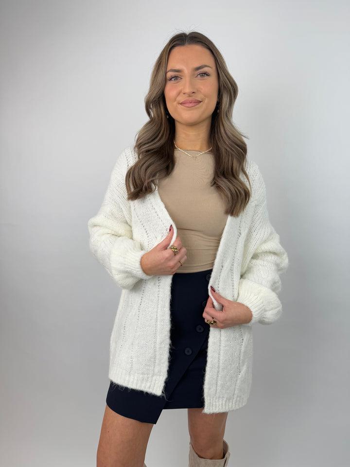 Offene Strickjacke mit Zopfmuster Clara