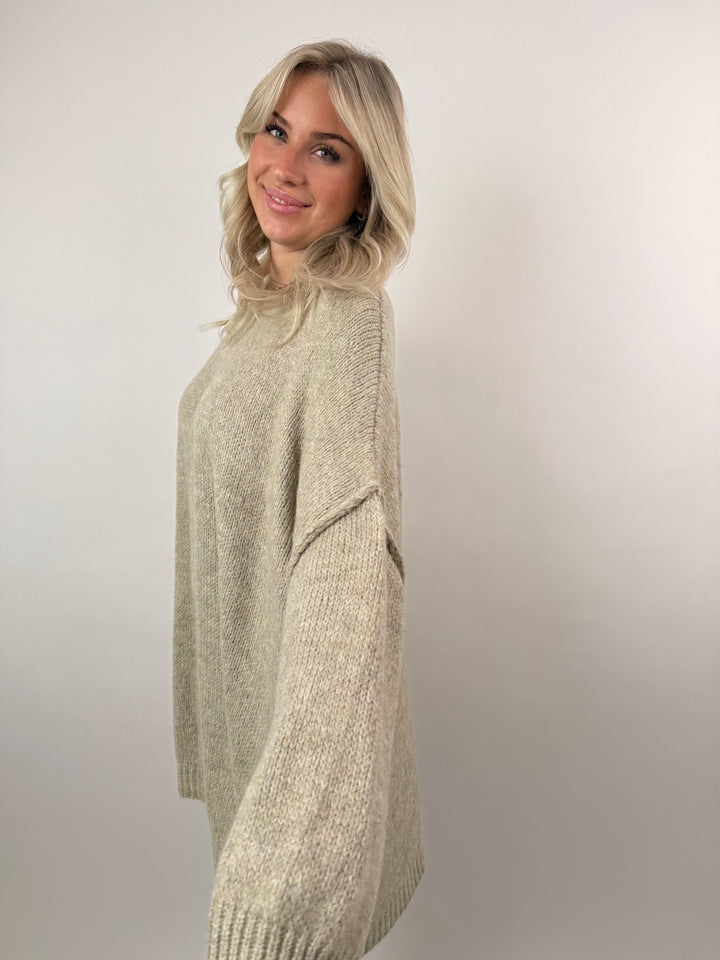 Langer Oversize Pullover Mary