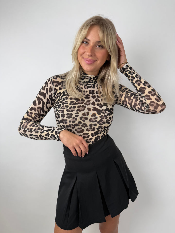 Cashmere Longsleeve mit Leoprint (mit Kragen)