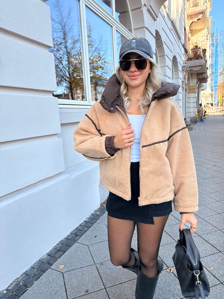 Teddyjacke mit abnehmbarer Kapuze