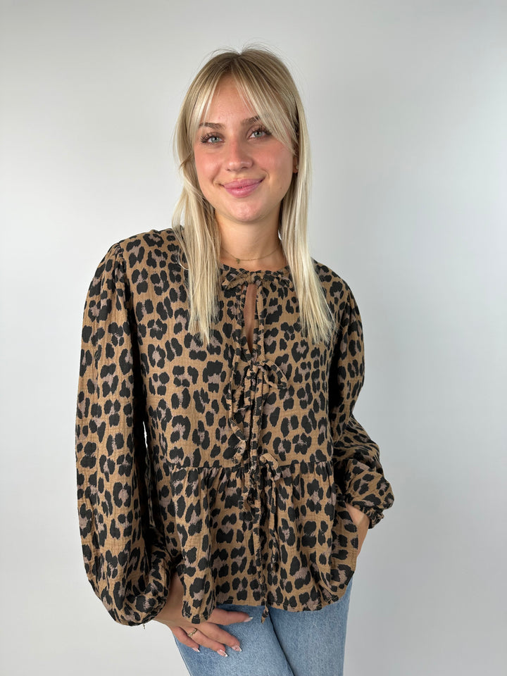 Bluse zum Binden mit Leoprint (lange Ärmel)