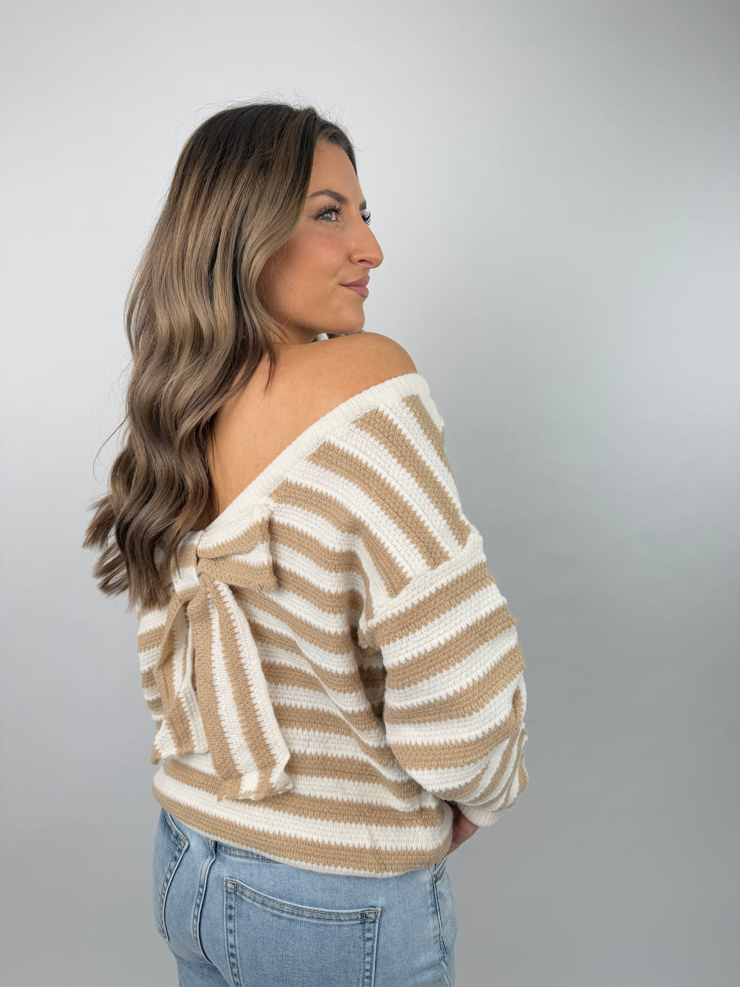 Double Side Pullover Bow