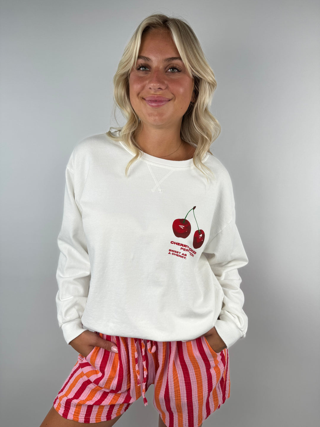 Sweater Cherry weiß One Size (EINZELTEIL)