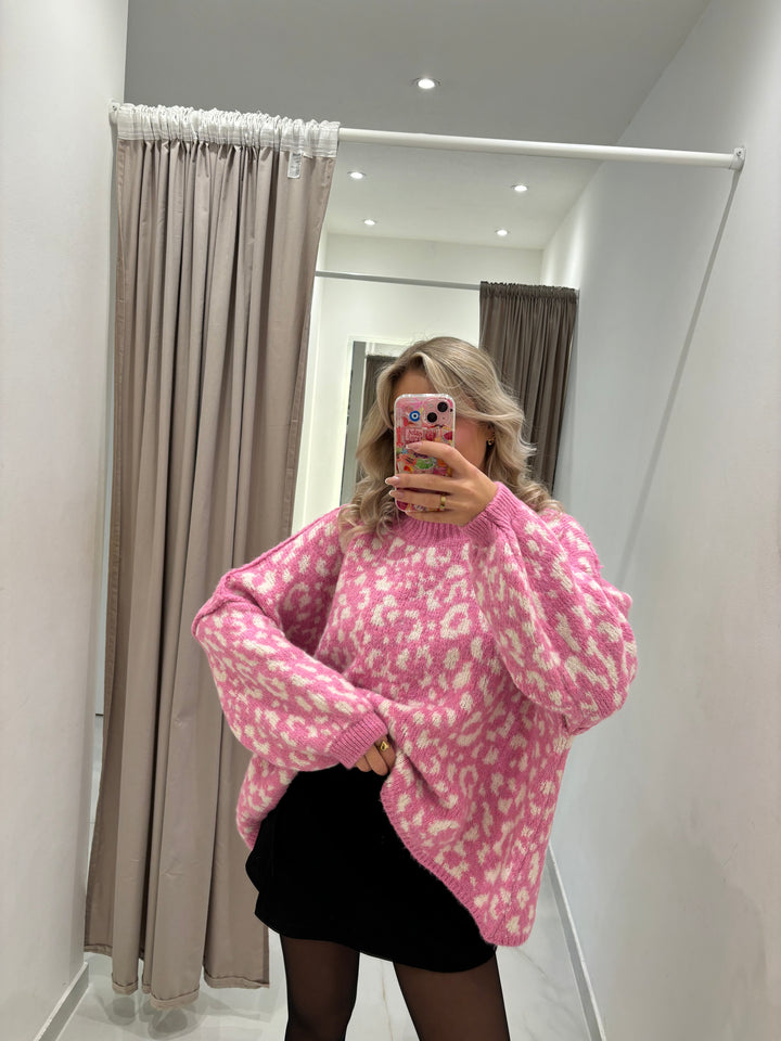 Oversize Pullover mit kleinem Stehkragen und Leoprint